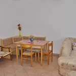 Apartamento For 8+2 Person In - Insel Rab 17738