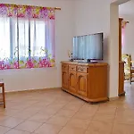 Apartamento For 8+2 Person In - Insel Rab 17738 *
