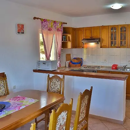 Lejlighed For 8+2 Person In - Insel Rab 17738 *