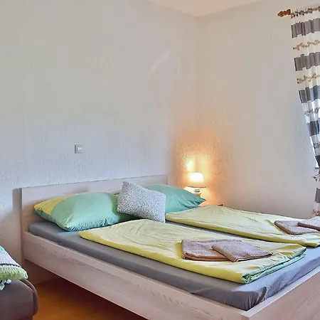 Lejlighed For 8+2 Person In - Insel Rab 17738 *