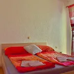 Apartment For 8+2 Person In Lopar - Insel Rab 17738 * Lopar