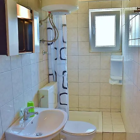 In - Insel Rab 17739 Apartament