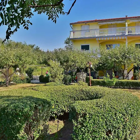 아파트 In - Insel Rab 17739 *