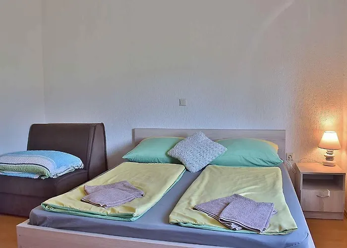 Apartment For 8+2 Person In Lopar - Insel Rab 17738