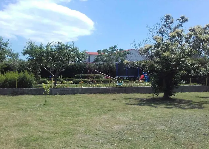 Apartment For 8+2 Person In Lopar - Insel Rab 17738 Apartment