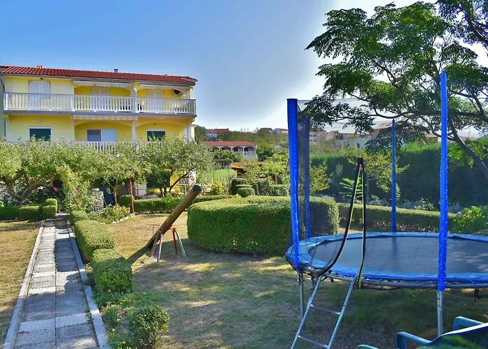Apartment For 8+2 Person In Lopar - Insel Rab 17738 Apartment *